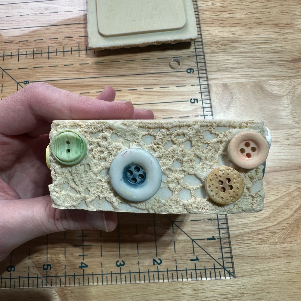 Colorful Button Ceramic Decor Box - Picture 9 of 10